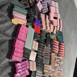 Tons Of Newwwww Makeup 