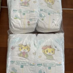 23 Japanese Pampers Pull Up Style Size L (US 4-5)