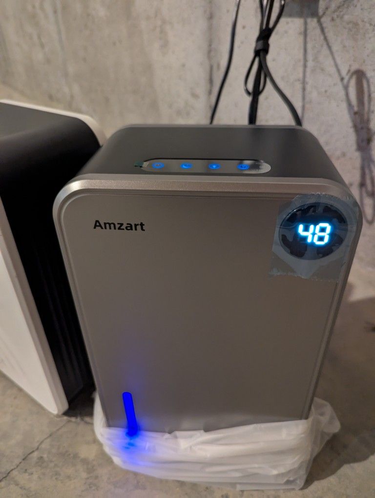 New Dehumidifier – Goldilocks Size (980 sq. ft. Coverage)