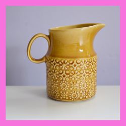 Celtic Connemara Porcelain Creamer Yellow Mustard Erin Embossed Ireland