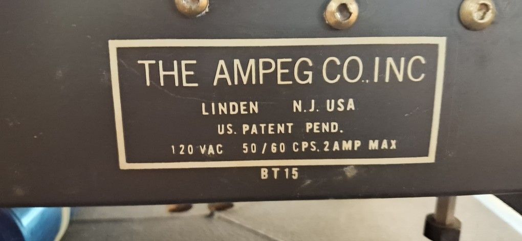 1970 Ampeg BT15 Flip Top Bass Amplifier