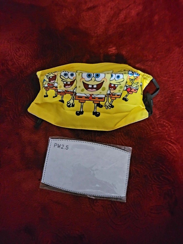 NWT ADULT FACE MASK SPONGEBOB SQUAREPANTS YELLOW UNISEX SIZE ONE SIZE FITS ALL