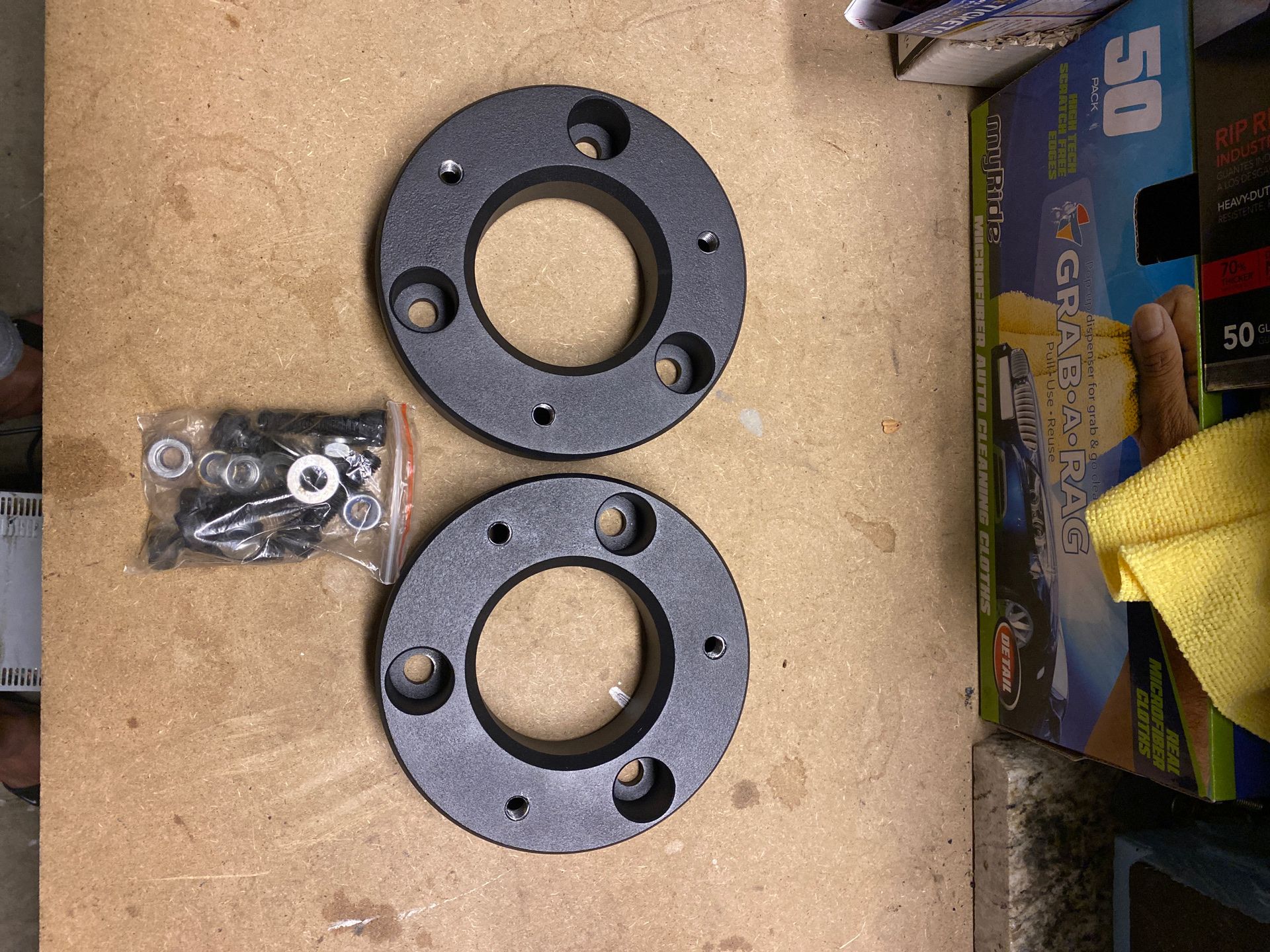 Chevy Silverado 2” Leveling spacers