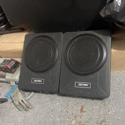 Under Seat Subwoofers Whit Amp