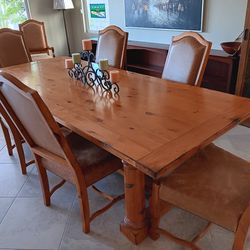 Dining Room Table with 8 Chairs 