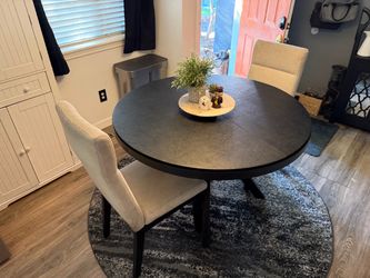 Table, Table top protector, 2 chairs