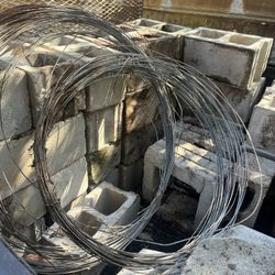 Free Cinder Blocks And Fencing 