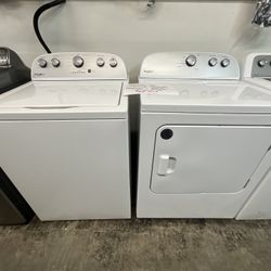 USED WHIRLPOOL WASHER AND DRYER SET