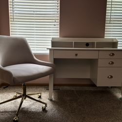 White Desk & Beige Chair Set – Gold Accents