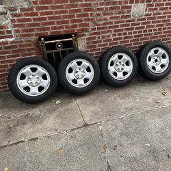17 “ Honda pilot Rims And Tire