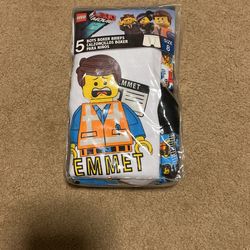 (5) Boys Boxer Briefs Size 8
