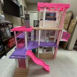 Barbie House