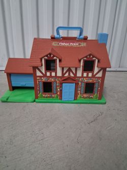 Vintage (1980s) Fisher Price Little People House