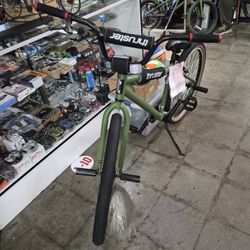 Thruster  27,5 Bmx Bike  Aluminum  Brand New 