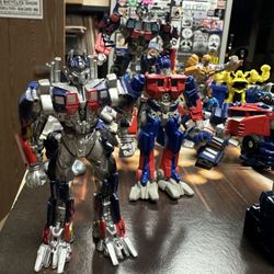 RARE MINT 2006/07 Hasbro transformers Lot Optimus prime