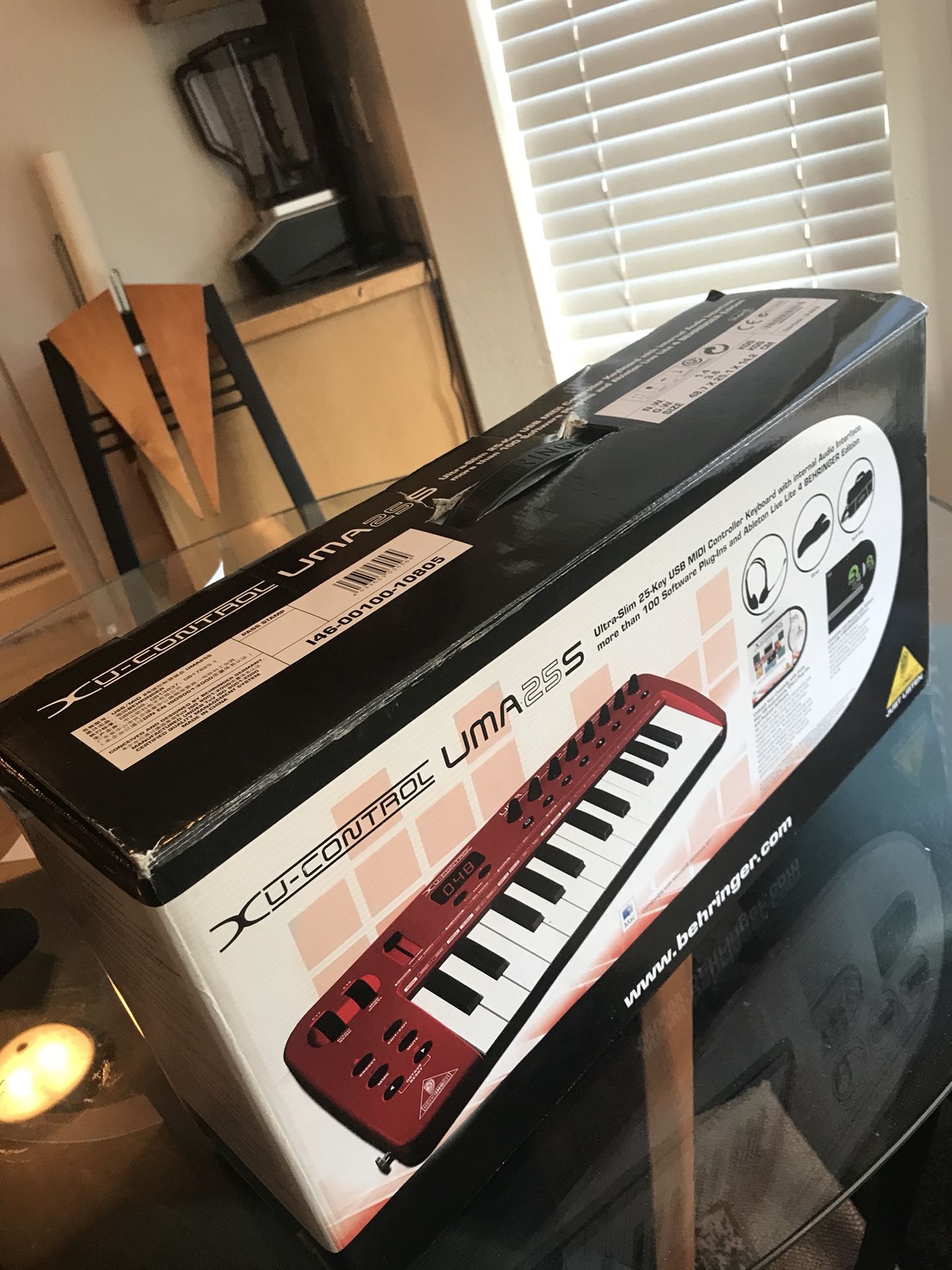 Behringer U-CONTROL UMA25S USB MIDI Controller (Original Price $150
