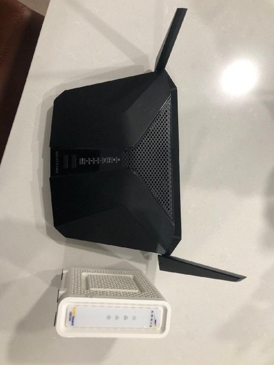 High speed internet modem and router bundle