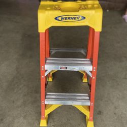 Werner 3 Feet Step Ladder