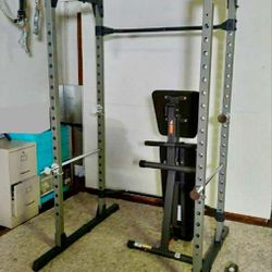 Squat Rack With And Weight Bench