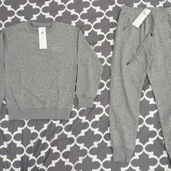 Women’s Light Grey Alo Yoga Set 