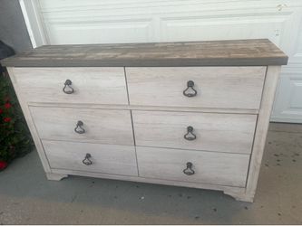 Living Spaces Farmhouse dresser like NEW