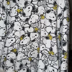 Women’s Snoopy Pullover Sweater 