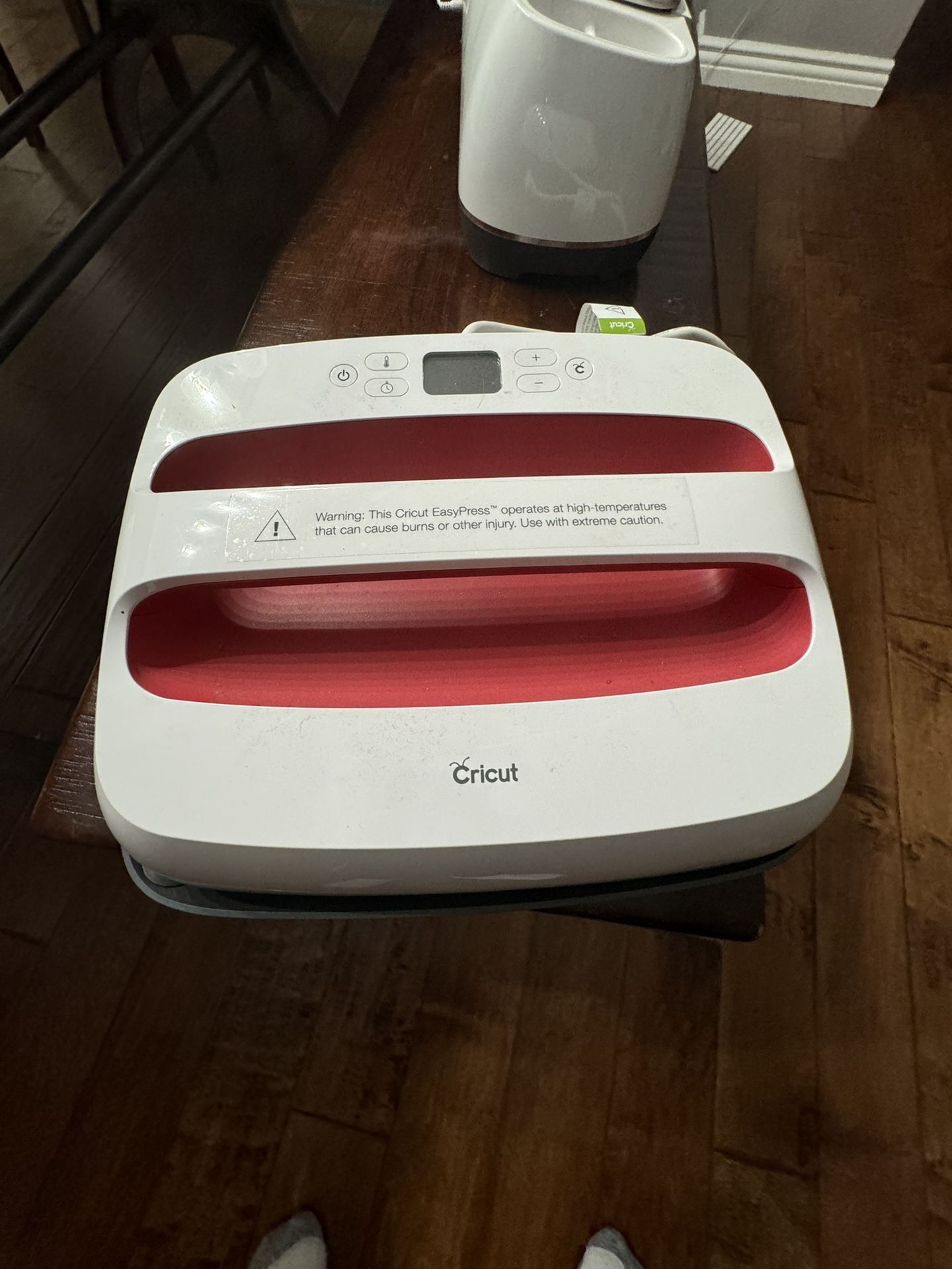 CRICUT HEAT PRESS for Sale in Rancho Santa Margarita, CA OfferUp