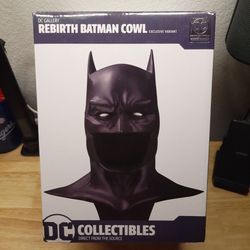 DC Rebirth Batman Cowl DC Gallery (Black Ver) 1/2 Scale LE /250 Japan Exc. RARE!