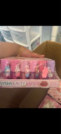 Labubu lipglosses