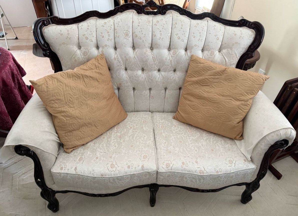 Vintage/Antique Style Carved Wood Tufted Love Seat