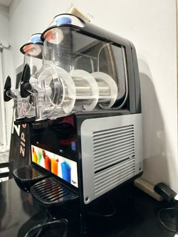 Dual 2.6 Gallon Frozen Beverage Machine