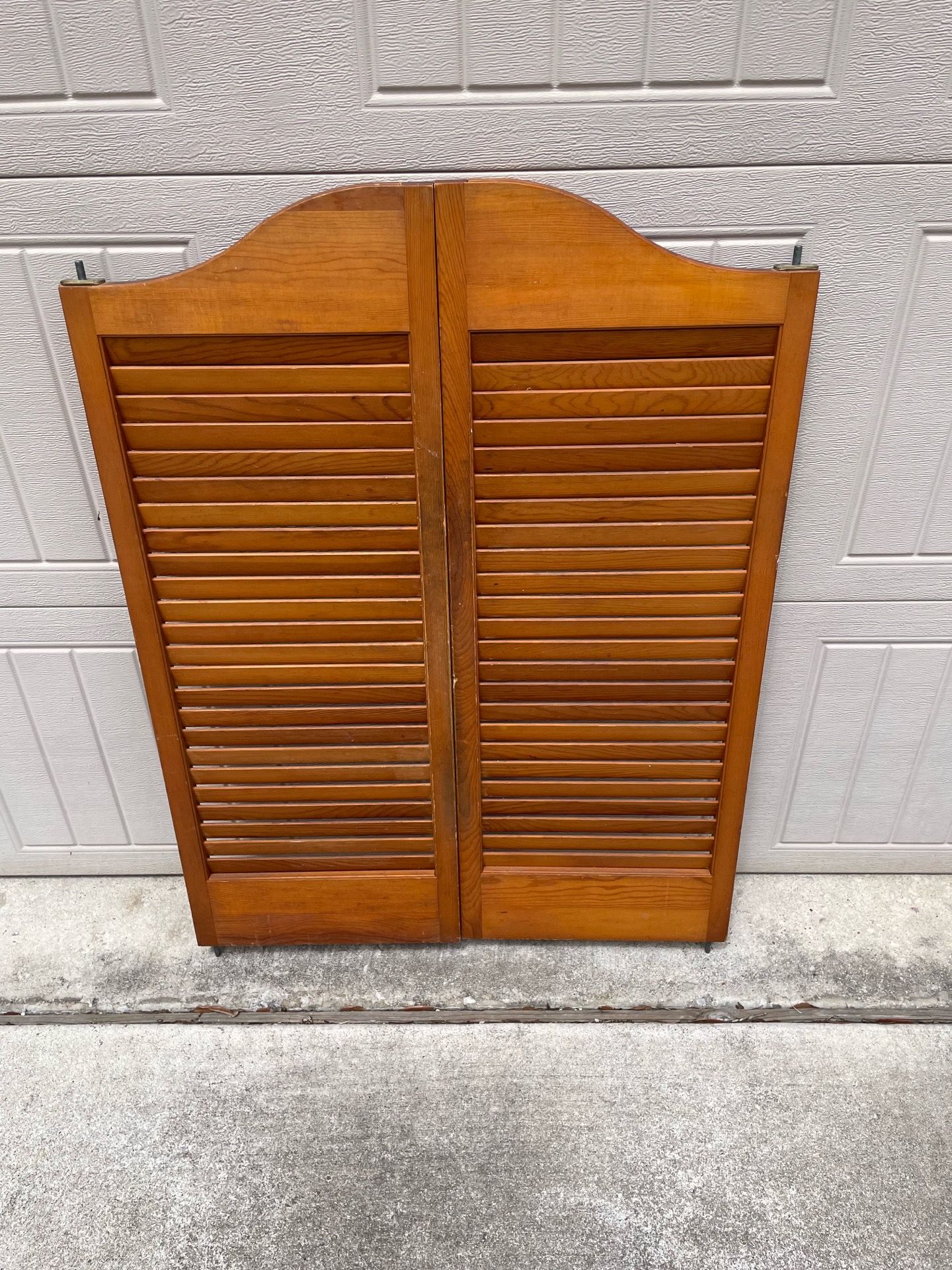 Swinging Saloon & Cafe Doors