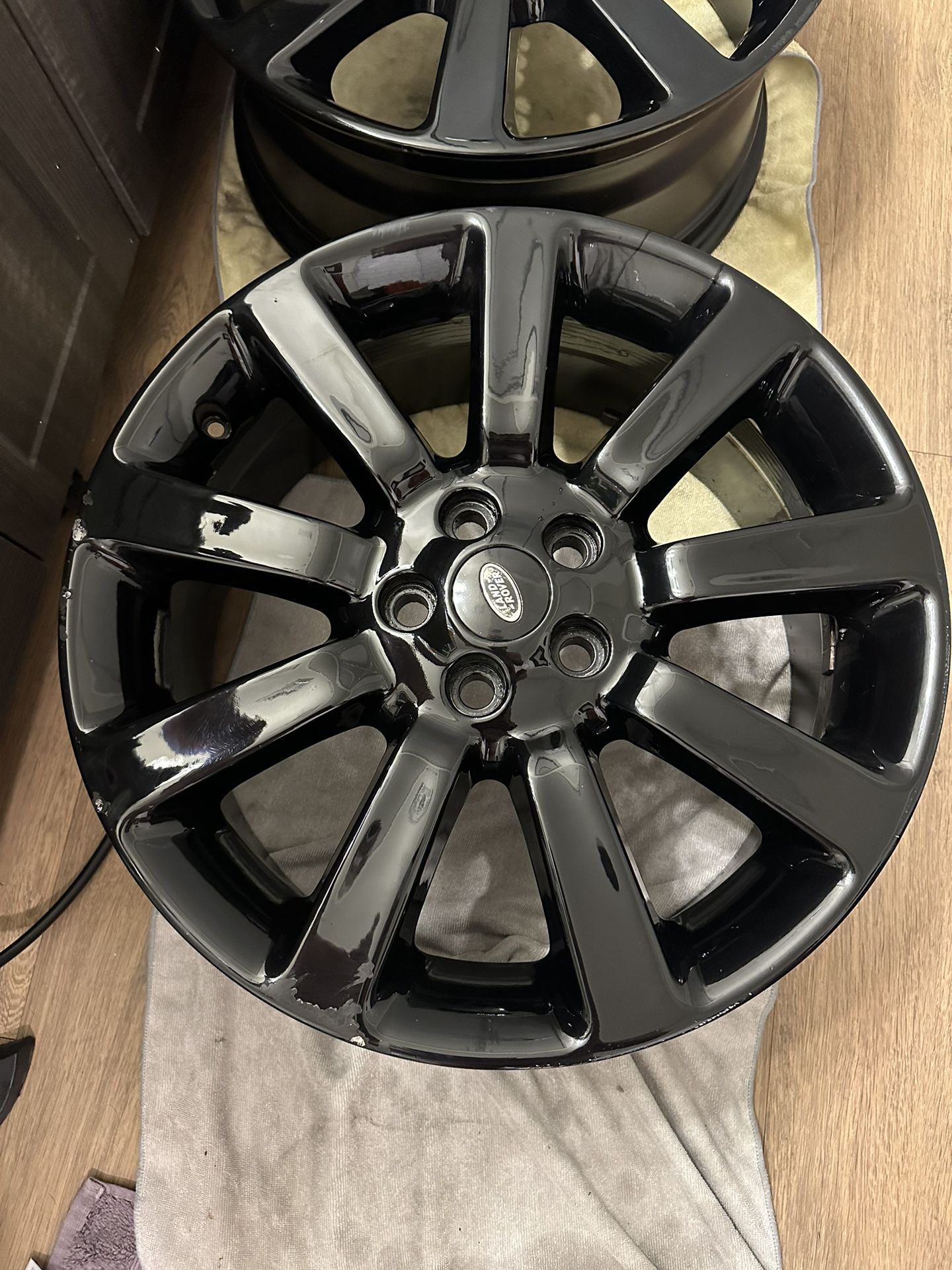 Land Rover Range Rover Wheels / Rims