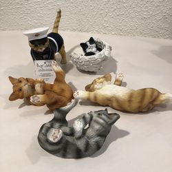 A Collection Of 5 Designer Cats , Hamilton Collection Marine Corp , Blake Jensen Paw Prints From Heaven Collection And 3 Cats Designed By Carol 