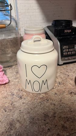 Rae Dunn cookie jar