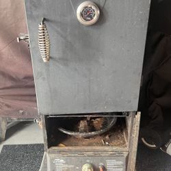 BBQ SMOKER