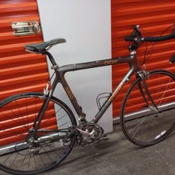 Trek 5500 OCLV Carbon Fiber Road Bike