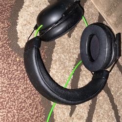 Razer Black Shark V2 Wired Headset