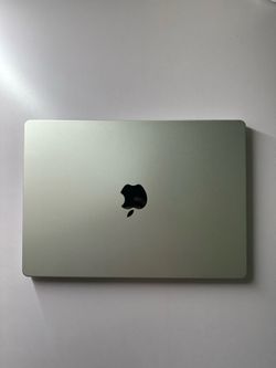 MacBook Pro m2