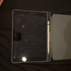 ipad and apple pencil 