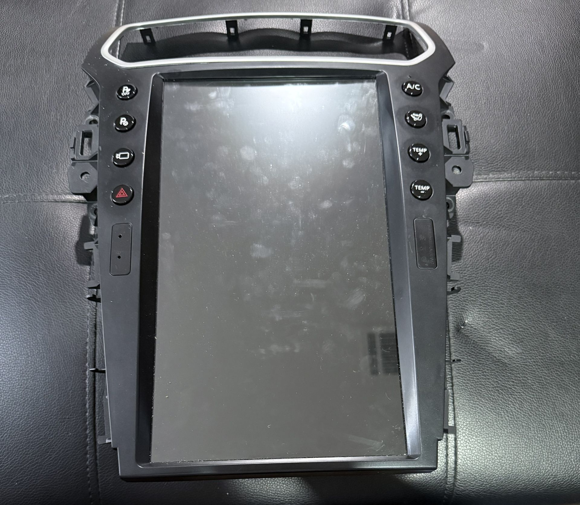 Pantalla Tesla Para Ford Explorer 