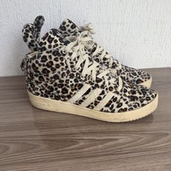 Jeremy Scott X Adidas Leopard sandstorm Sneaker