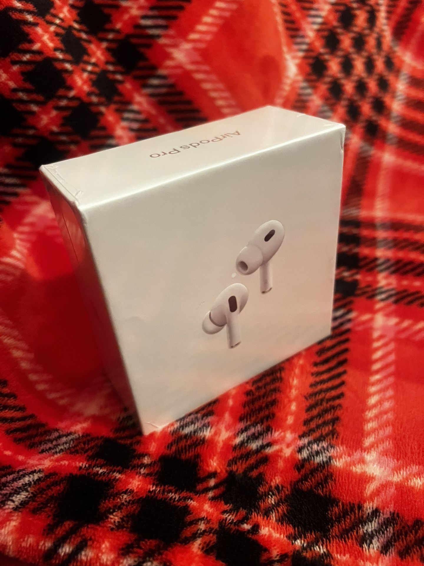 Airpods Pro 2nd Gen (NEW) with magSafe Charging