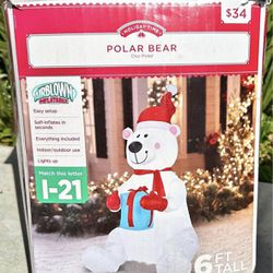 Gemmy Airblown Christmas Inflatables 6' Polar Bear
