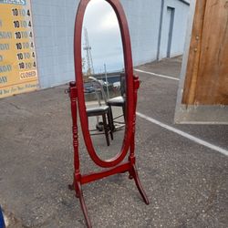 Stand Up Mirror