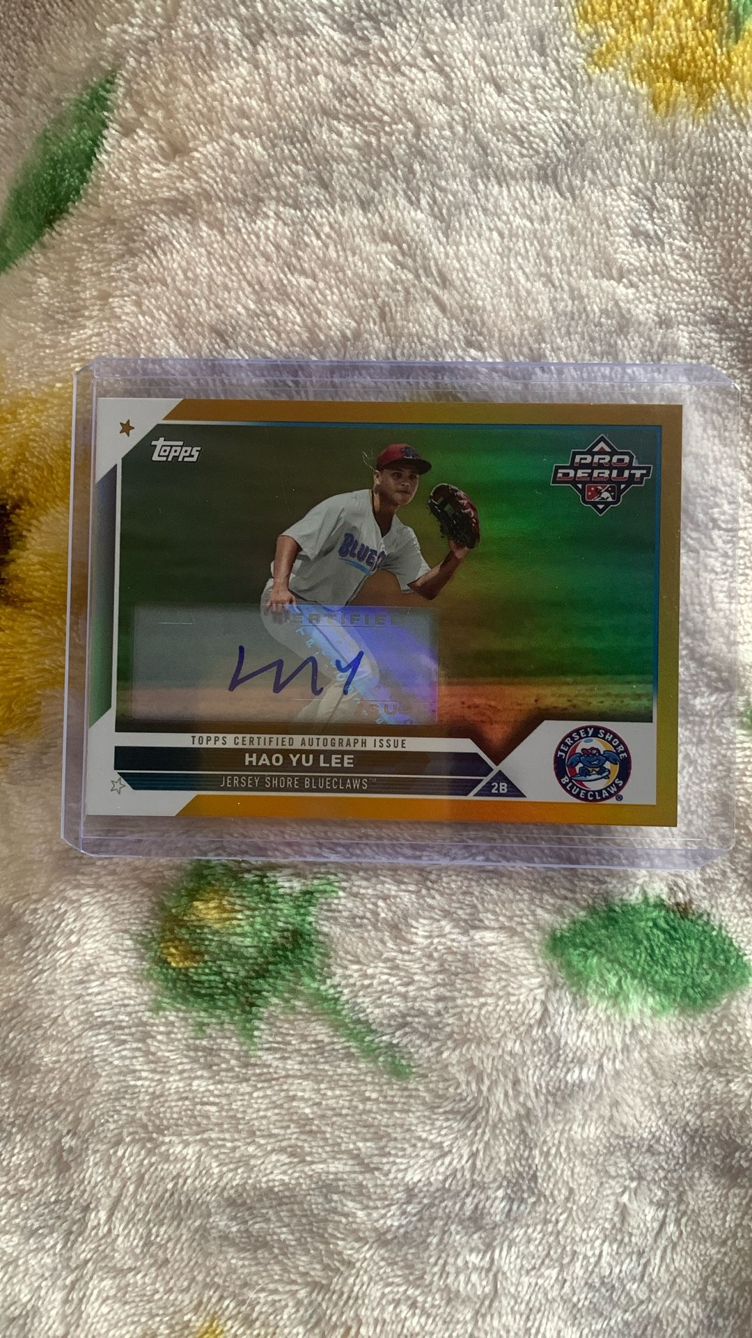 Hao Yu Lee Autographed MLB Trading Card