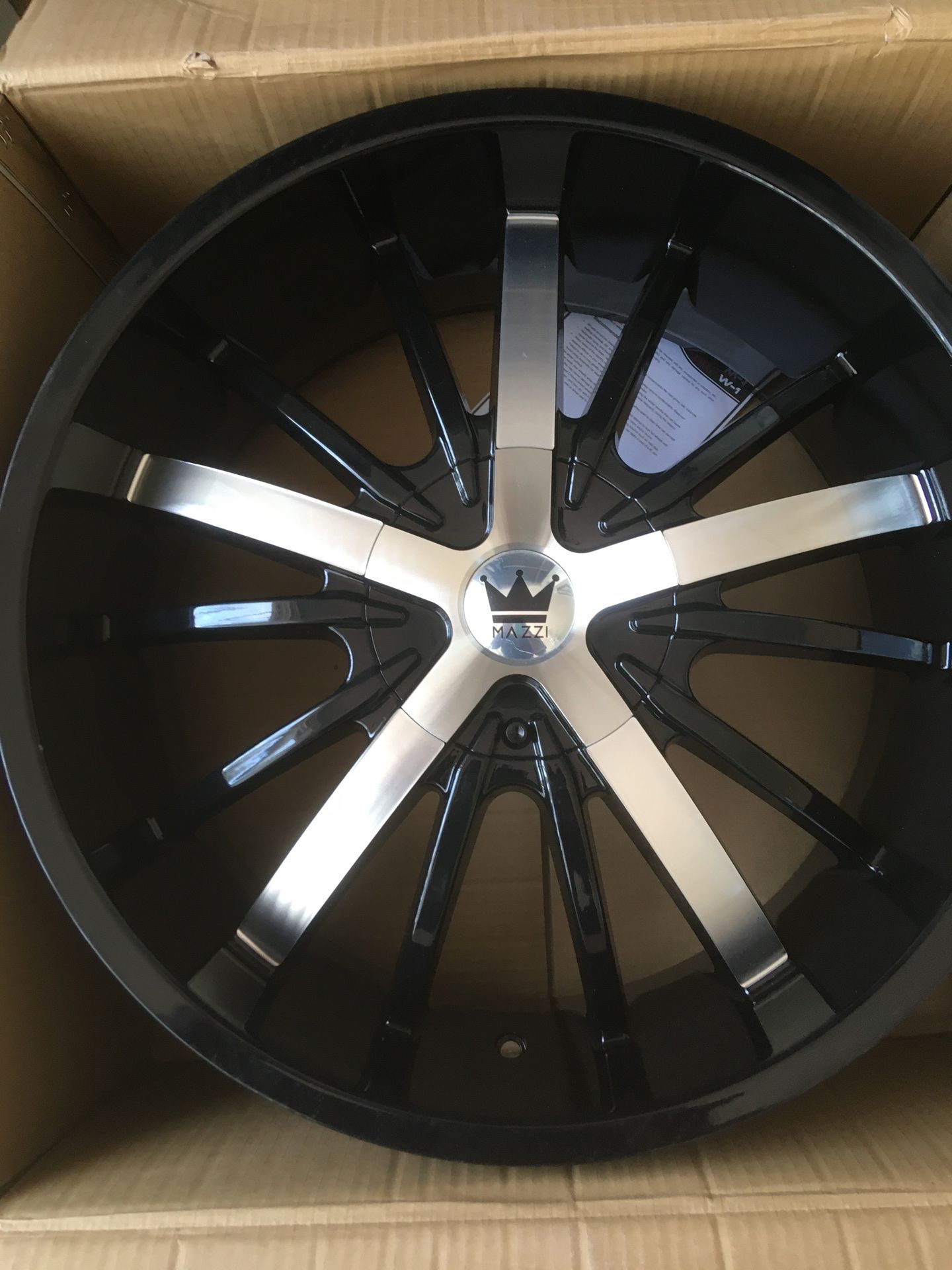 20x8 universe rims