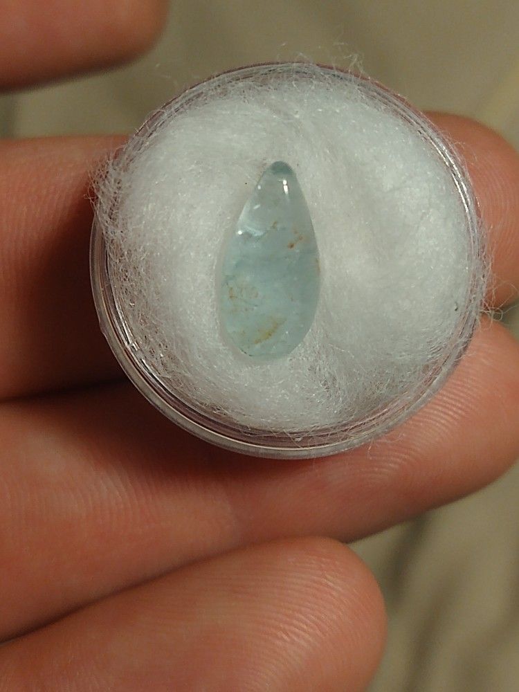 aquamarine cabochon