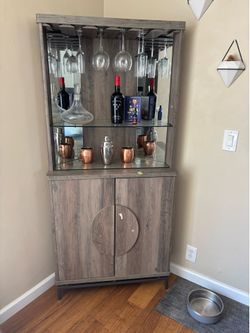 Corner Bar Unit