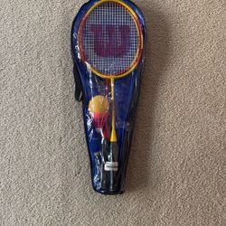FREE: Wilson Badminton 2-Piece Set